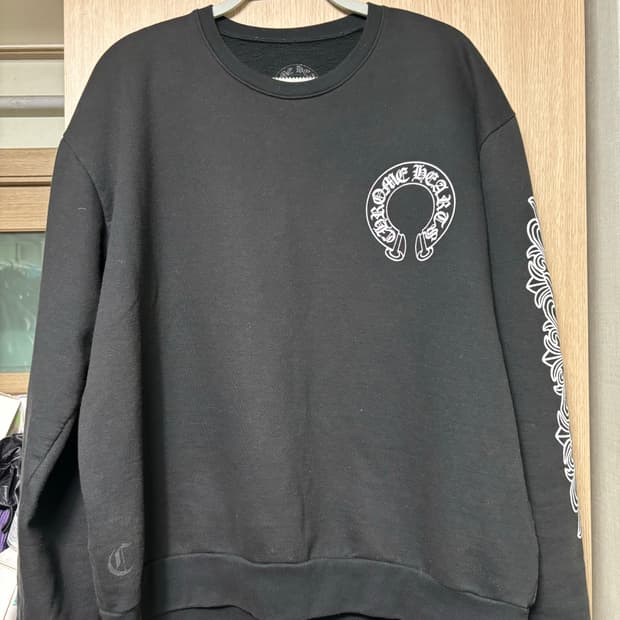 [M] 크롬하츠 플로랄 맨투맨