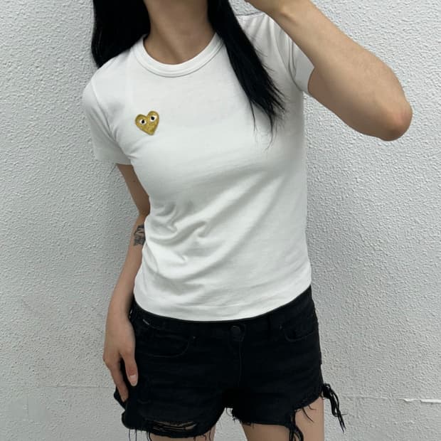 꼼데가르송 골드와펜 화이트 반팔 XS