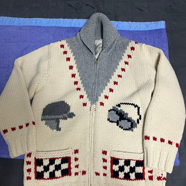 언유즈드 코위찬 unused