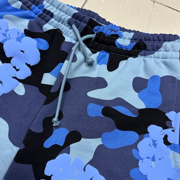 (새상품)데님티어스 블루 카모 스웻팬츠