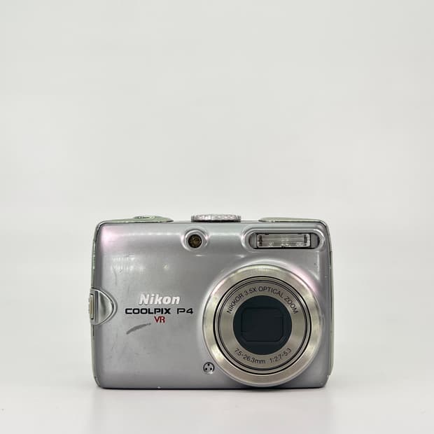 니콘 쿨픽스 Nikon COOLPIX P4 실버