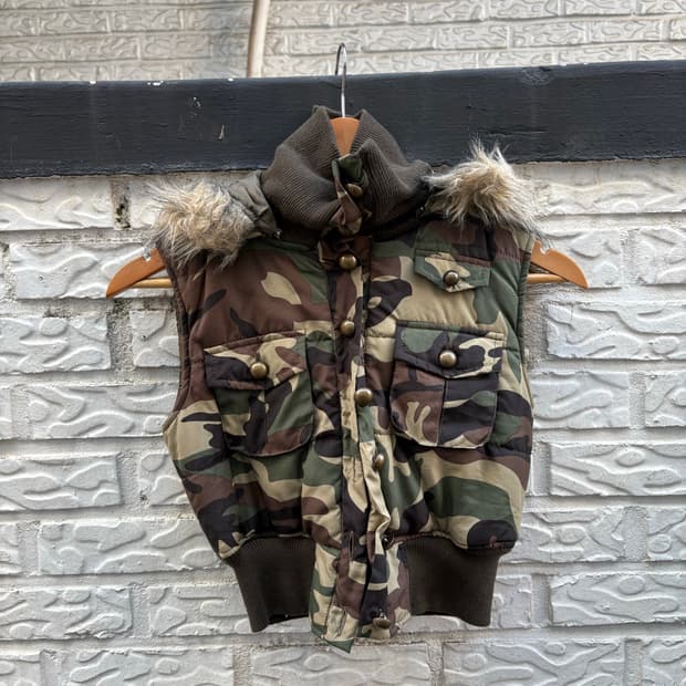 카모 조끼 패딩