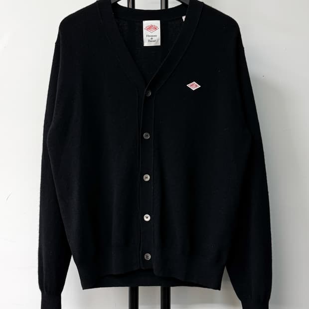 단톤 22f/w 울 니트 가디건