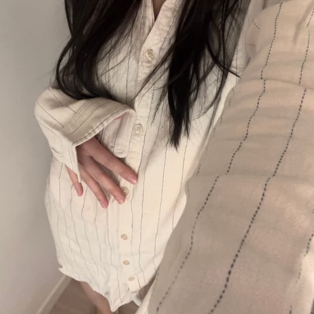 white+blue stripe shirts ops