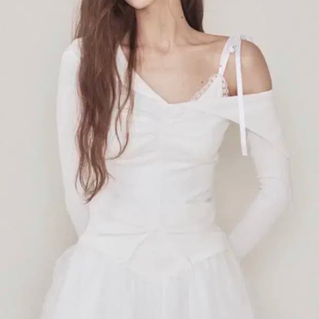 낫유어로즈 버니탑 화이트