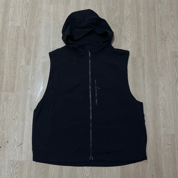 무신사 스탠다드 시티 레저 후드 조끼 XL/105