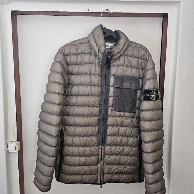 스톤아일랜드 경량패딩L