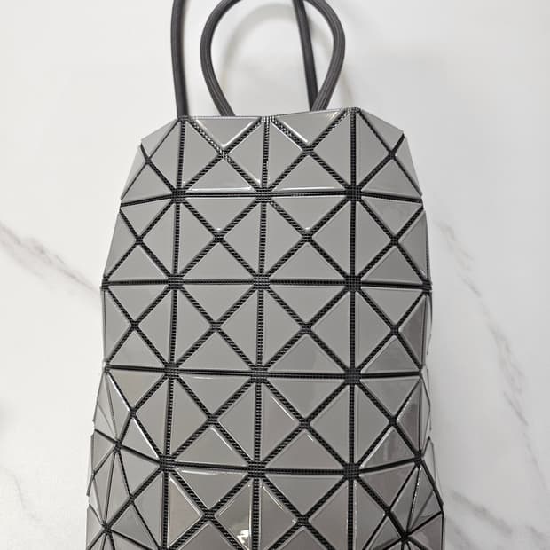 (새상품)바오바오 한정판 원톤 링백 다크그레이