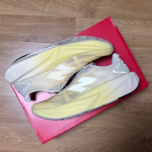 뉴발란스 퓨어셀 레벨v5 275