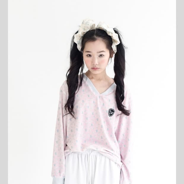 샵페어리 브이넥 플라워 테리셔츠 핑크 