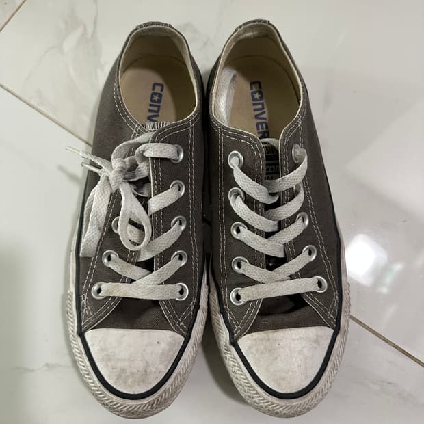 컨버스 척테일러 로우 그레이