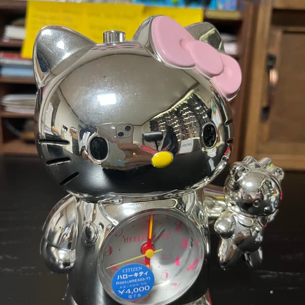 고전 키티탁상시계