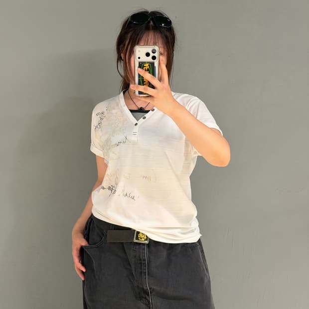 printing point layered detail tee