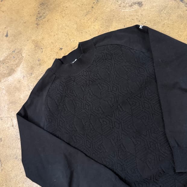 [정품/2XL] pxg 블랙 엠보싱 패턴 스웨터 b17