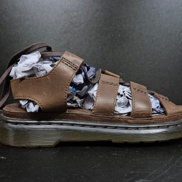 닥터마틴 크리스티나 샌들 230