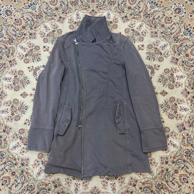 아르마니 익스체인지 비대칭 하이넥 코트