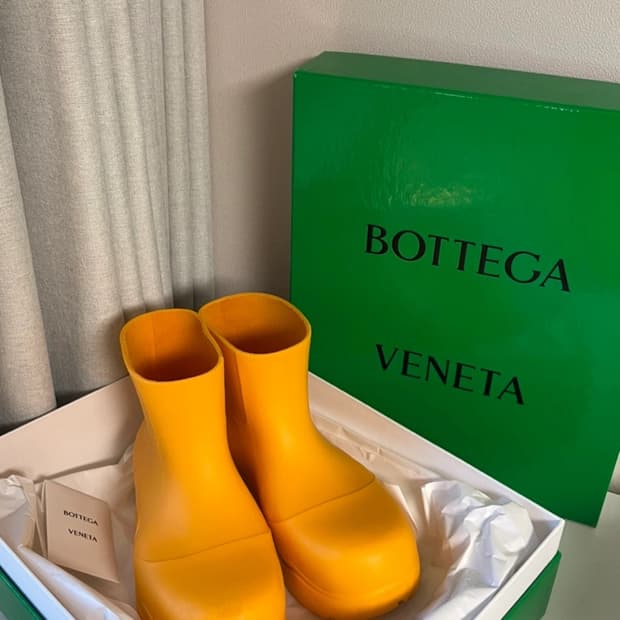 보테가베네타 퍼들 레인부츠(36사이즈)