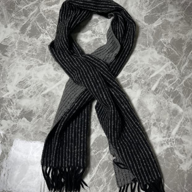 stripe wool muffler
