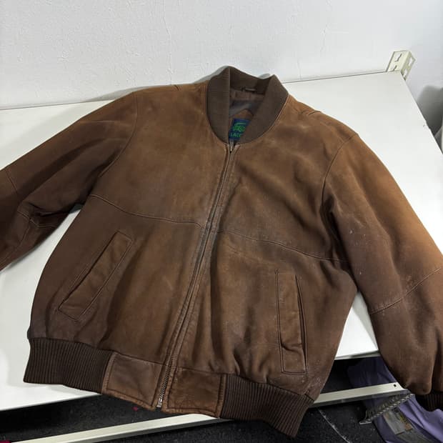 M-L 라코스테 빈티지워싱 양가죽점퍼