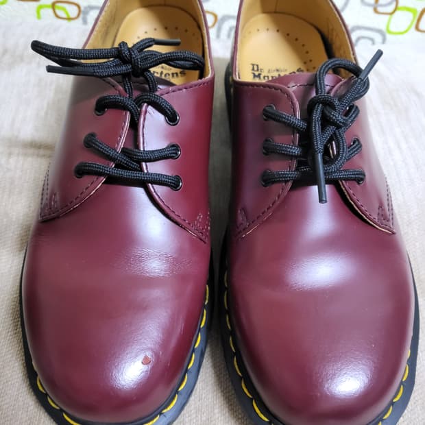 닥터마틴1461 모델 3홀 230사이즈 체리레드 