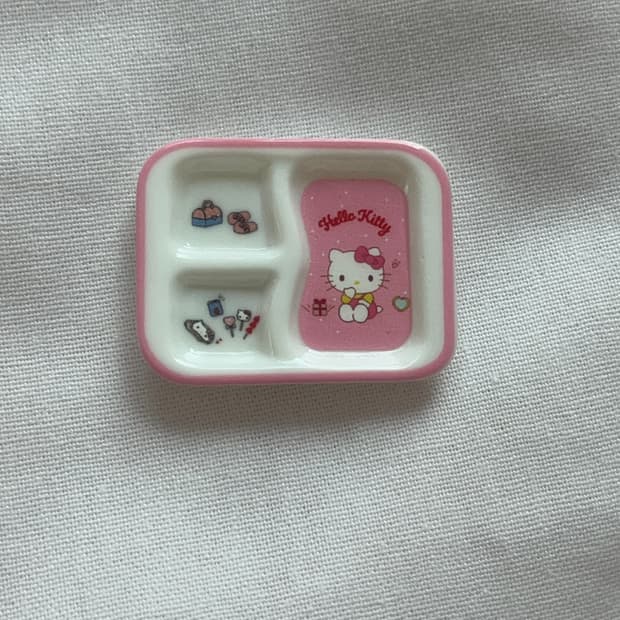 산리오 헬로키티 희귀 파츠 | 식판 파츠 미니어처 인테리어 장식