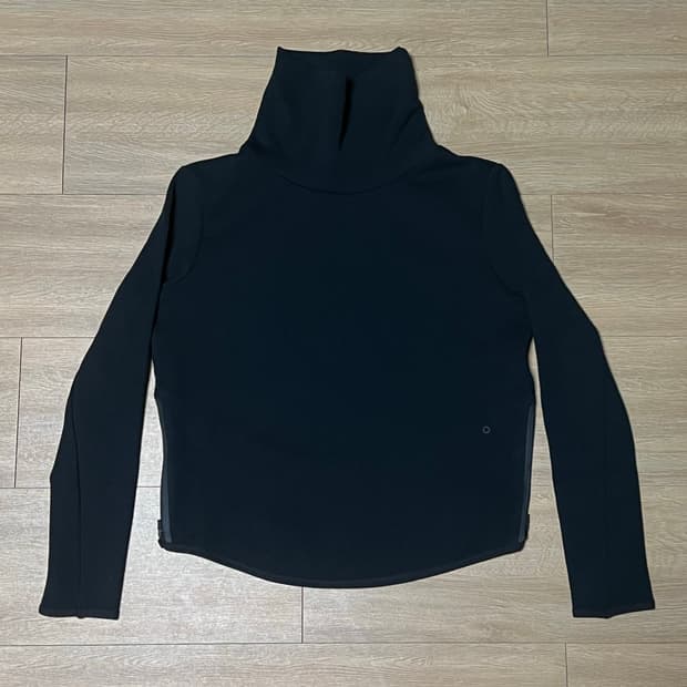 나이키 드라이핏 폴라 탑
