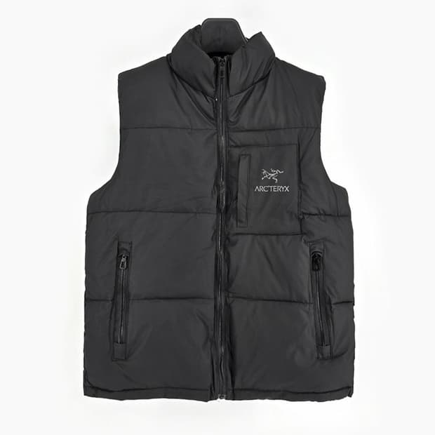 아크테릭스 포켓로고 패딩