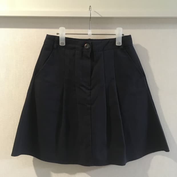 레터프롬문 핀턱 미디 스커트 네이비 S