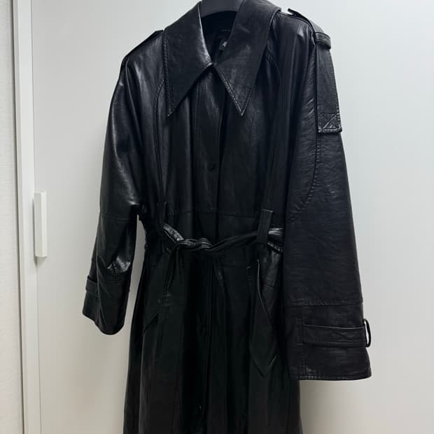 Low Classic 페이크 레더 자켓