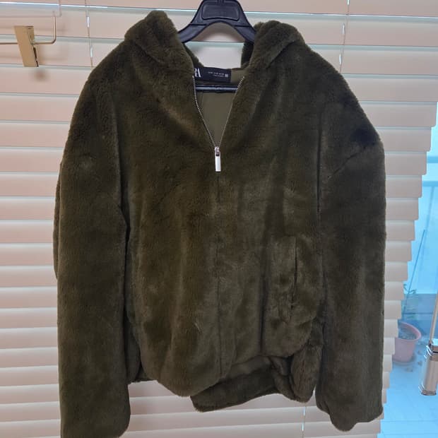 ZARA 퍼자켓