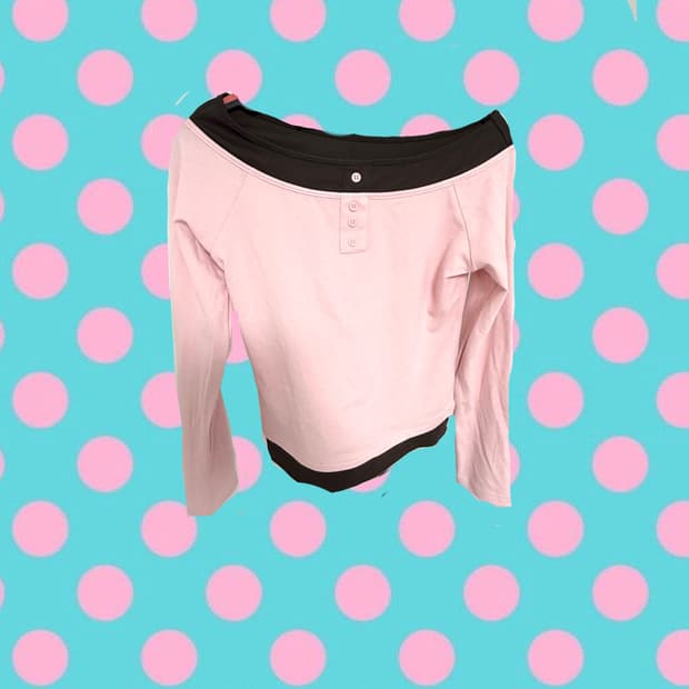 딸기우유 롱슬리브