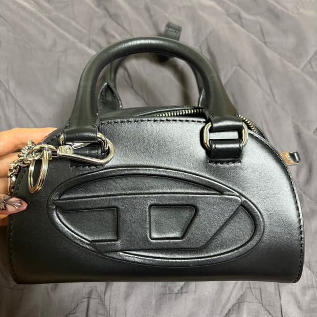 DIESEL 1DR Dome Top Handle 블랙