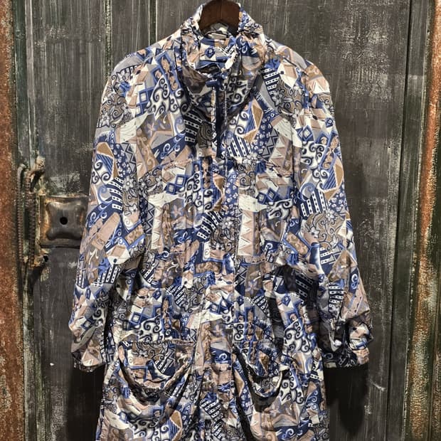 80sGeometricAbstract Pattern Windbreaker