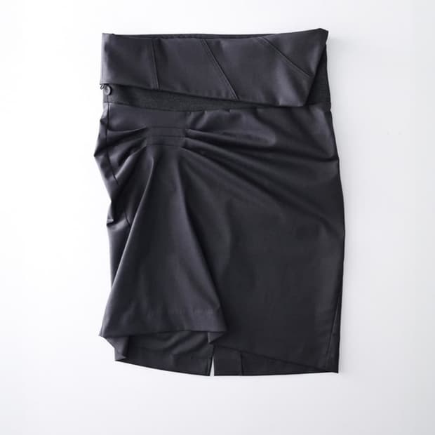 울리카상투스 핀턱 미디스커트 S
