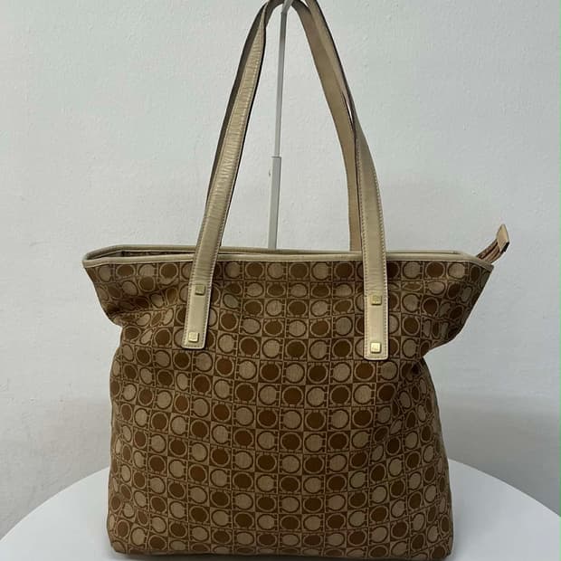 살바토레 페라가모 간치니 자가드 쇼퍼백 숄더 겸 토트