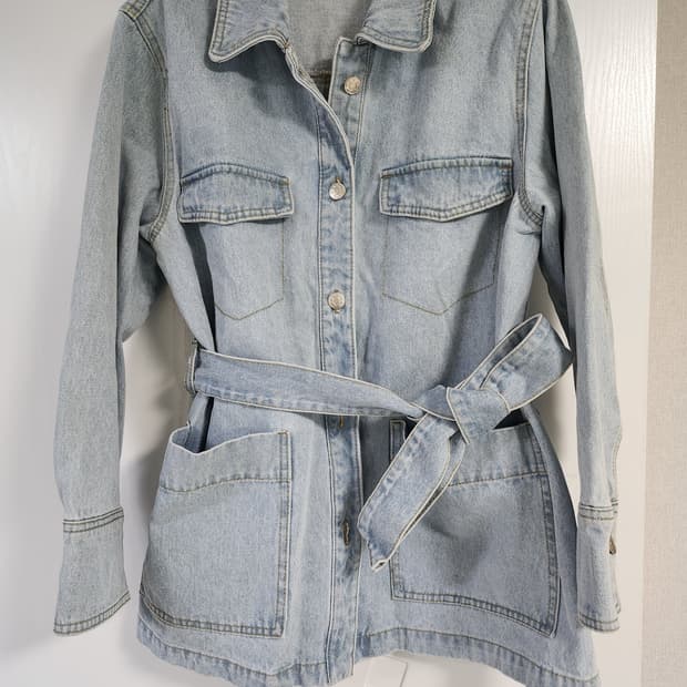여성 데님 셔츠형 자켓
