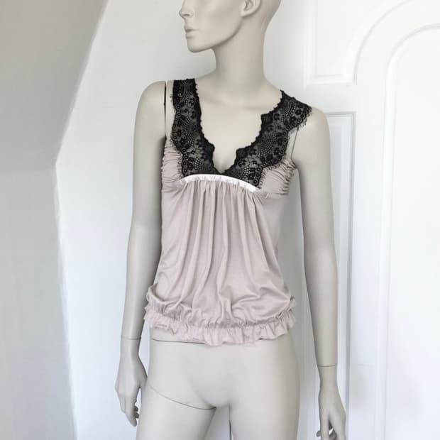 Japanese  Lace Trim Frill Detail  Top