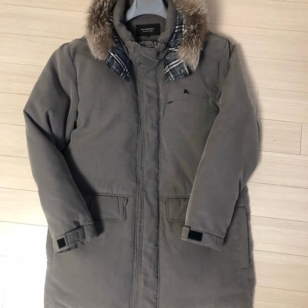 버버리 블랙라벨 롱패딩