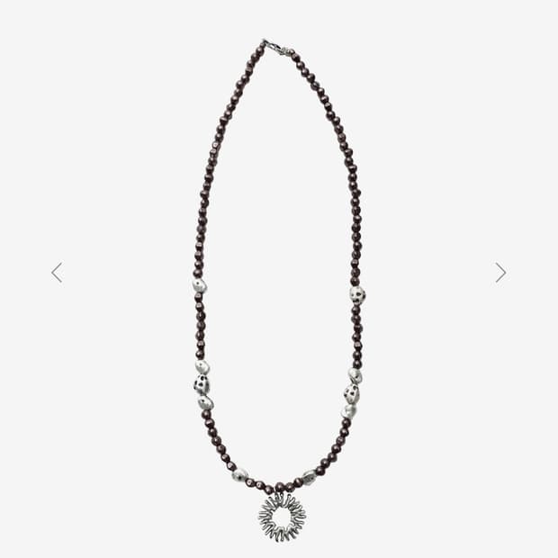 999휴머니티 페블 심볼 넥레이스 (블랙 실버)