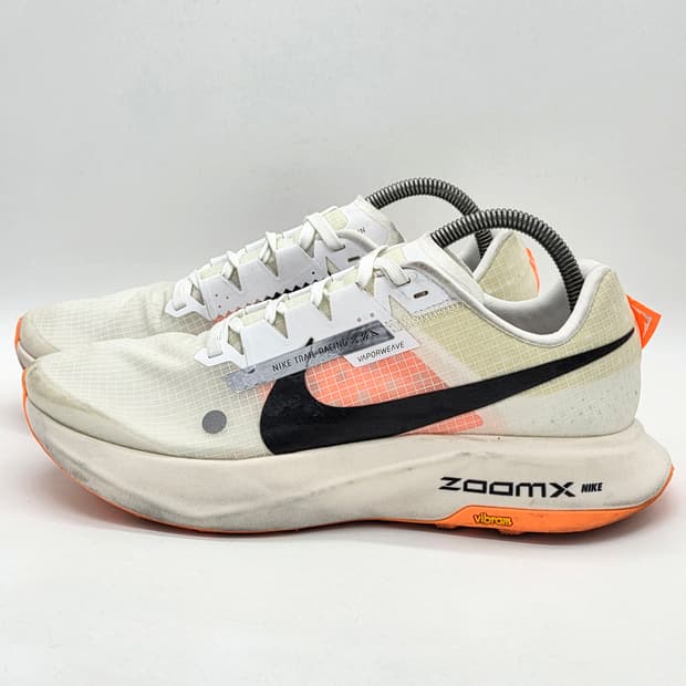  나이키 울트라플라이 트레일 화이트 토탈 오렌지 (275) 