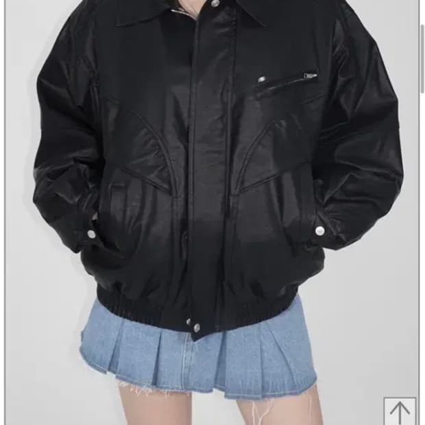 페일제이드 블랙 레더 봄버 자켓 2025