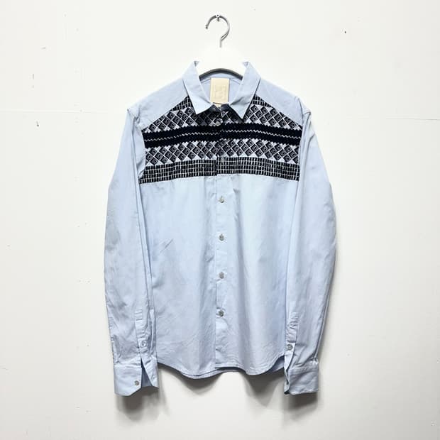 우영미 자카드 배색 셔츠