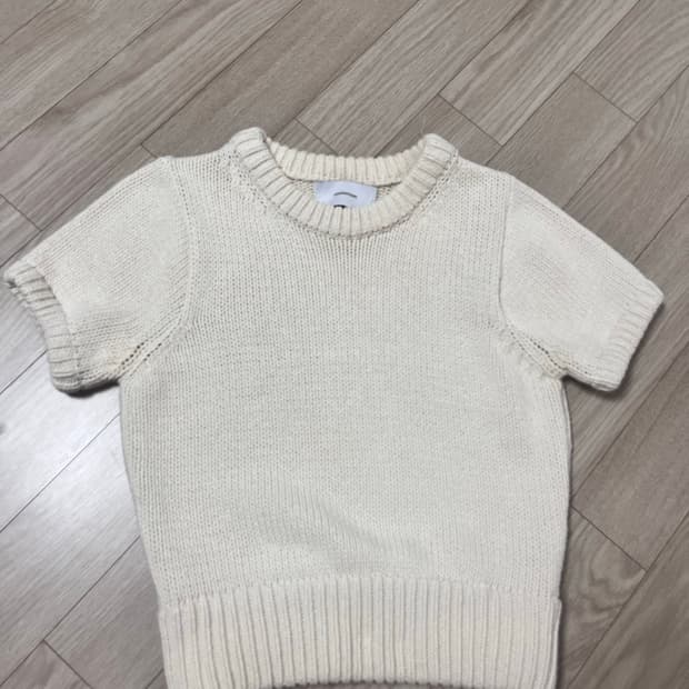 썸웨어버터 반팔니트