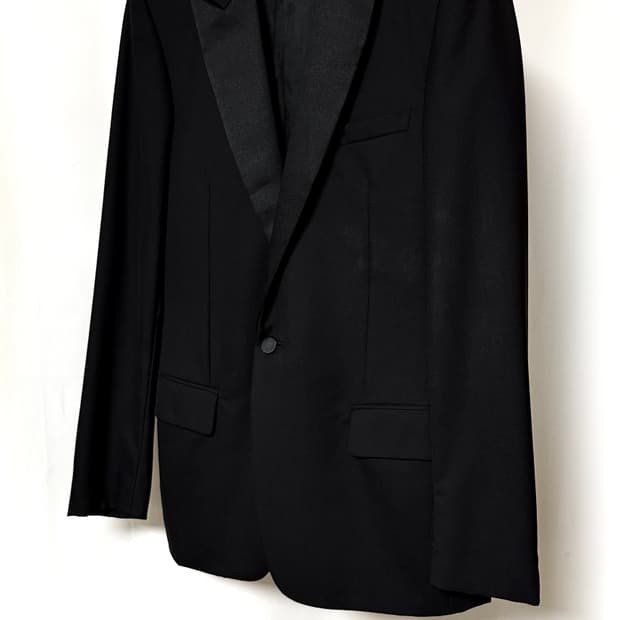 디올옴므 08s 시그니처 스모킹 2톤 블레이저