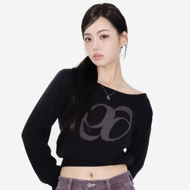 애즈온 보트넥 니트 블랙