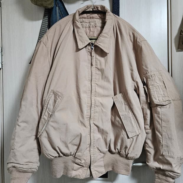 미군 오리지날 cvc 탱커자켓 라지 롱 (탄)컬러 민트급