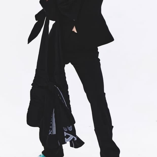 open yy cross bag black