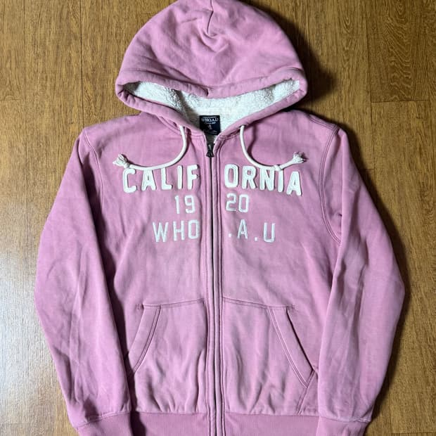 (희귀 대장템!!)후아유 딸기우유 뮤트 핑크 양털 후드집업