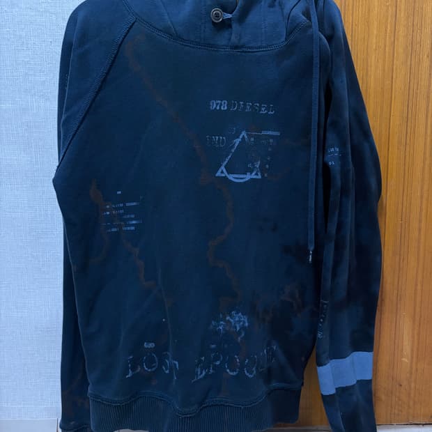 디젤 프린팅 후드티셔츠