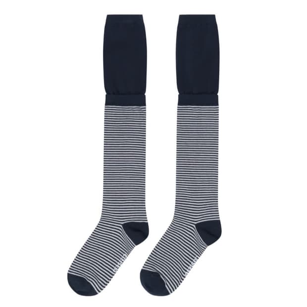 코이세이오 니삭스 